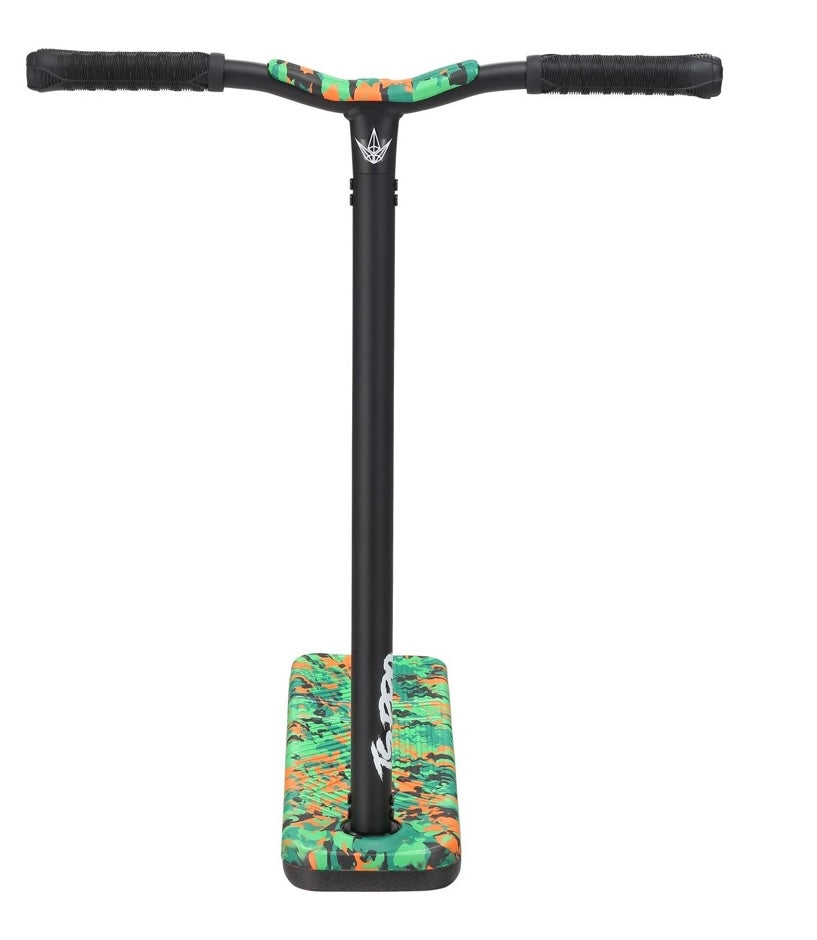 Trampolínová koloběžka Blunt TS PRO 6.0 Orange Camo